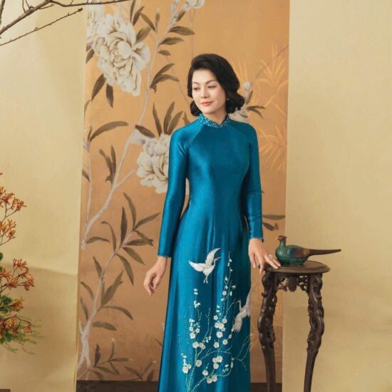 Áo Dài Bà Sui Lụa Xanh Lam Thêu Hoa Mai & Chim Hạc Thanh Lịch | Mã SP: BS-027