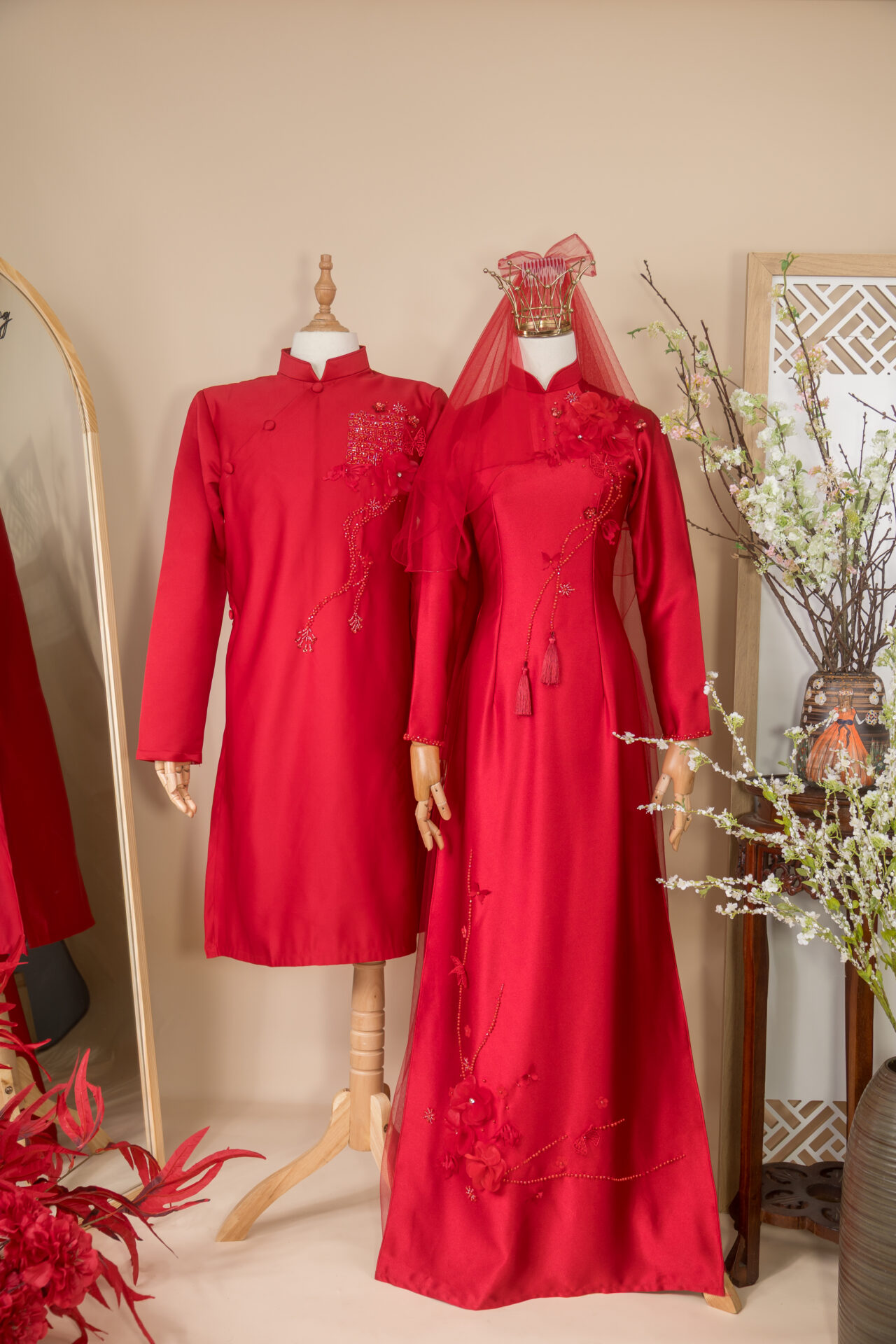 Cặp Áo Dài Cưới Hỷ Lan Đỏ Sang Trọng | Mã SP: AD-009 - Ảnh 4