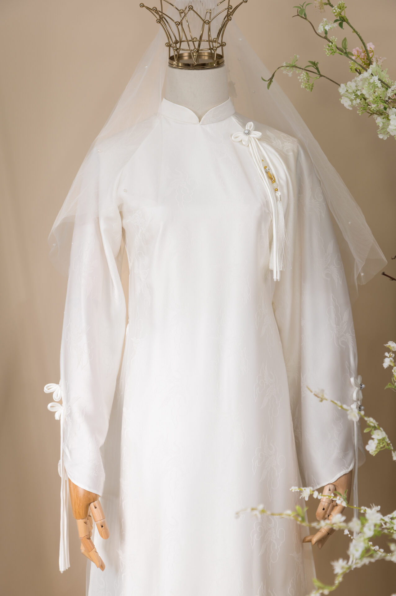 Áo Dài Trắng Gấm Dáng Suông | Mã SP: AD-015 - Ảnh 2